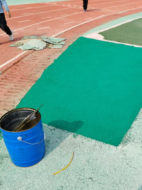 蛟河球场翻新修补改造专项服务介绍